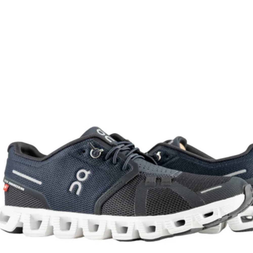 ON Cloud 5 Athletic Sneakers Women’s 9.5